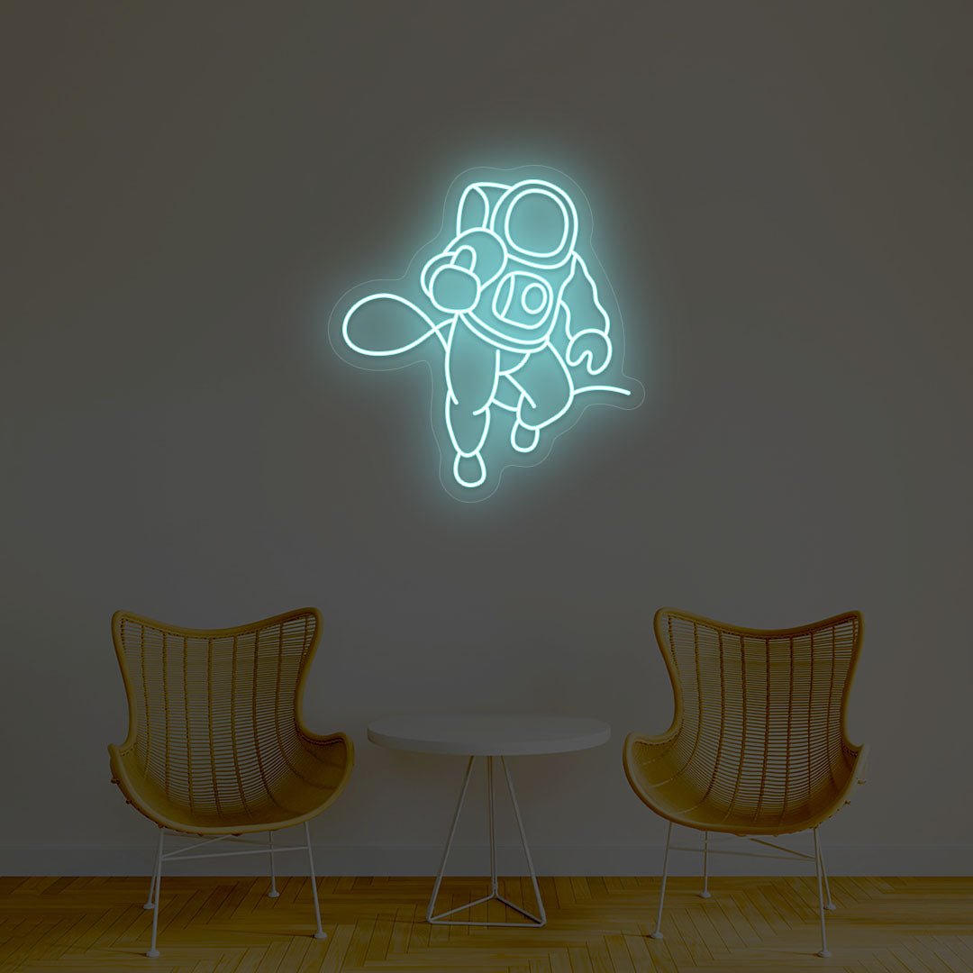 Astronaut Neon Sign | NEON SIGNO® Custom Neon Signs