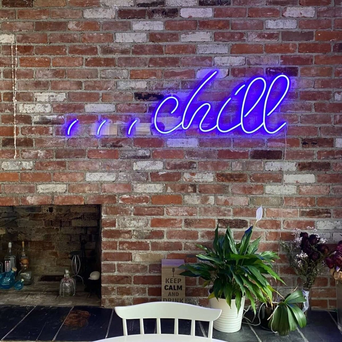 Chill Neon Sign | NEON SIGNO® Custom Neon Signs