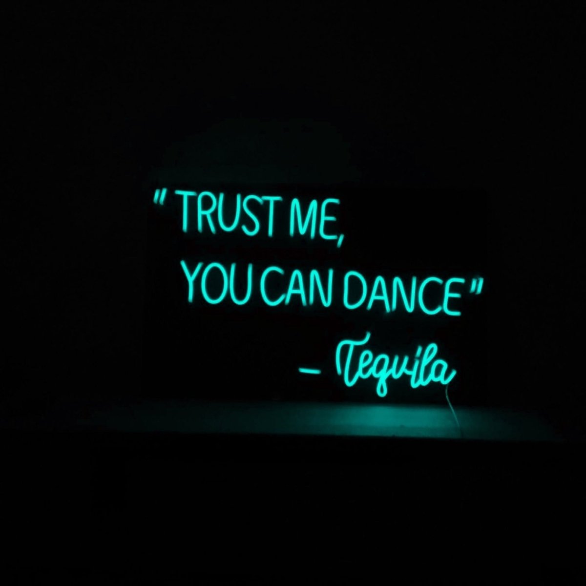 Tequila Neon Light | NEON SIGNO® Custom Neon Signs